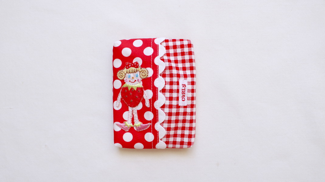 ワッペンティッシュケース☆ストロベリーいちごちゃん/ドット x チェック