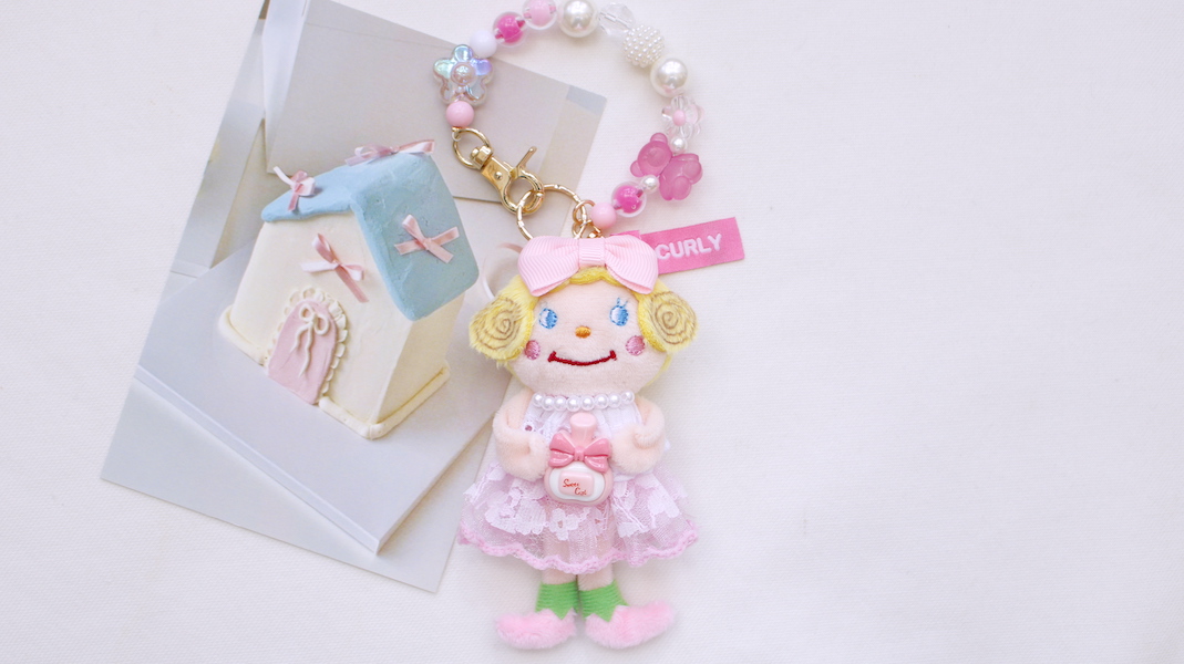 マスコットチャーム☆いちごちゃん x 香水
