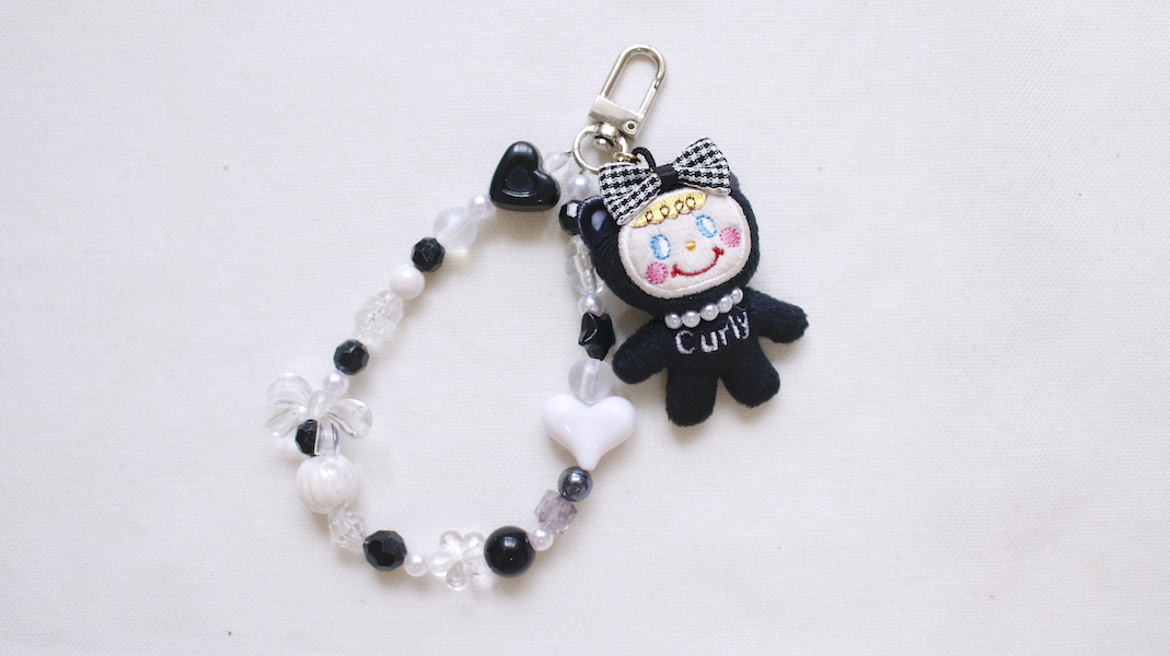 ミニマスコットチャーム☆キャットいちごちゃん x ブラック