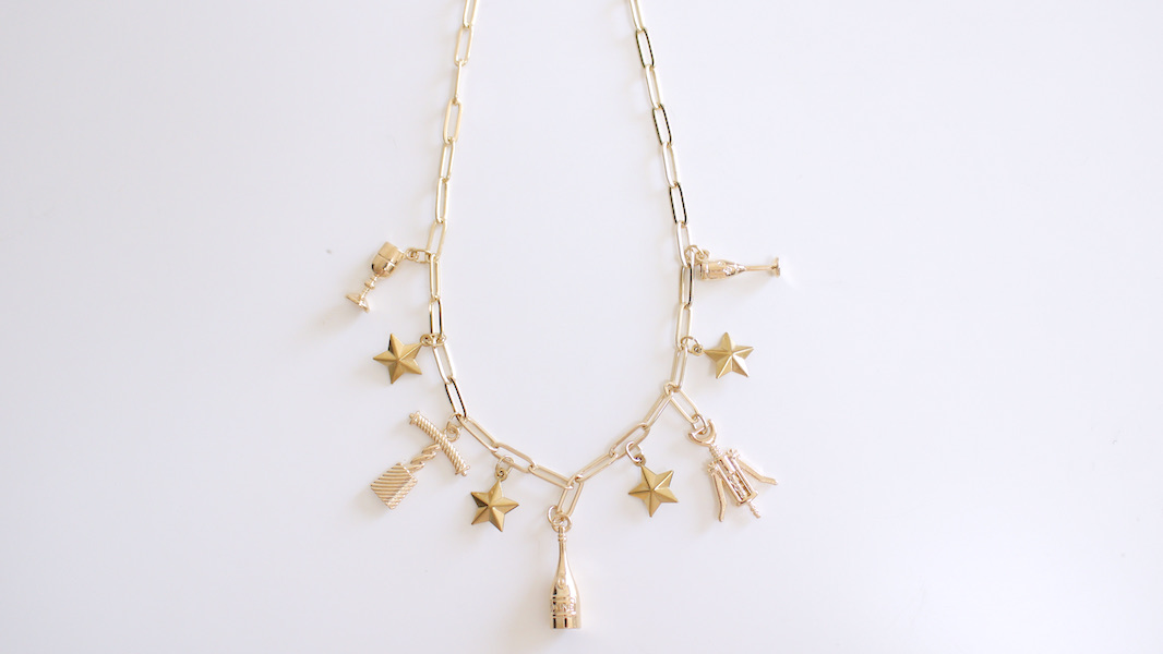 GT☆モチーフネックレス☆ワイン