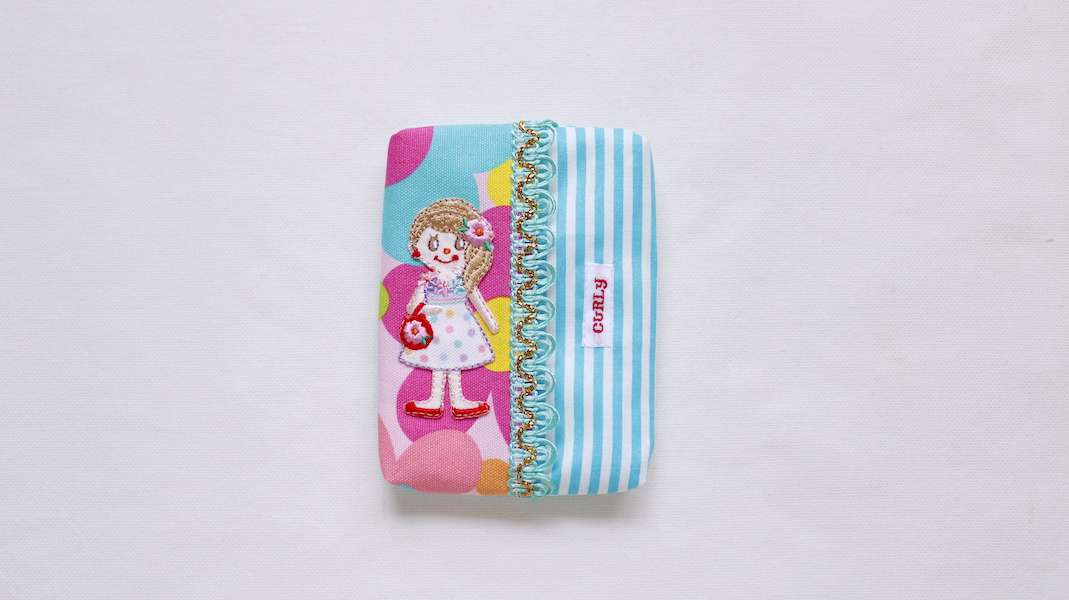 ワッペンティッシュケース☆トロピカルガール/フラワー x ストライプ