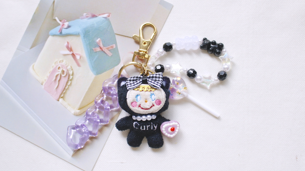 ミニマスコットチャーム☆キャットいちごちゃん x ブラック