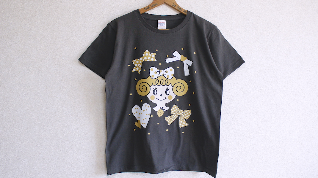 オリジナルTシャツ☆いちごちゃん(モノトーン) x スミクロ