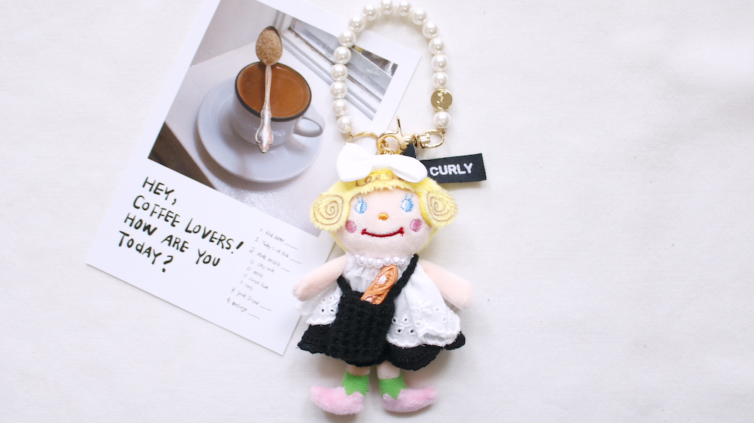 マスコットチャーム☆いちごちゃん x フランスパン