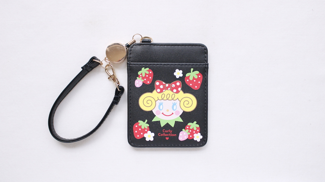リール付きパスケース☆いちごちゃん/ブラック