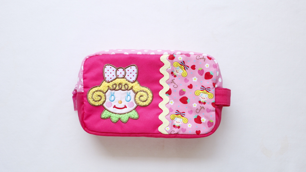 BOX型刺繍ポーチ(S)☆いちごちゃん