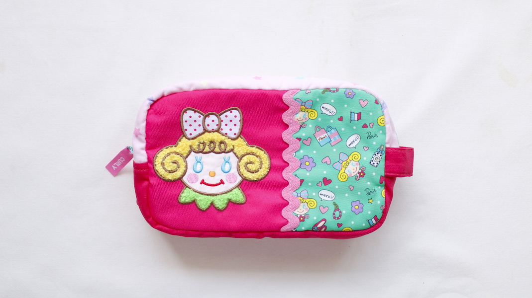 BOX型刺繍ポーチ(S)☆いちごちゃん