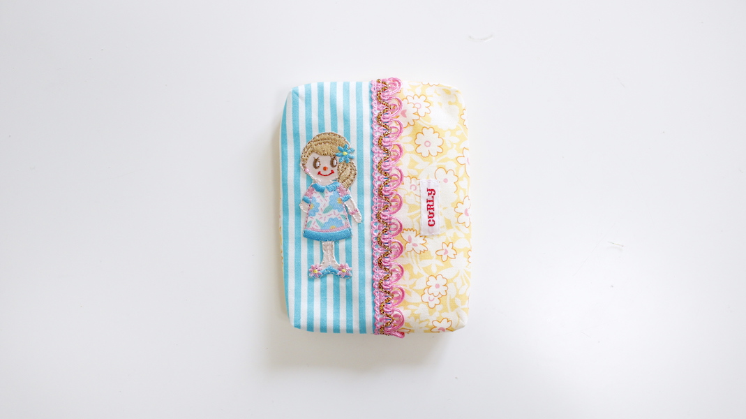 ワッペンティッシュケース☆トロピカルガール/ストライプ x フラワー