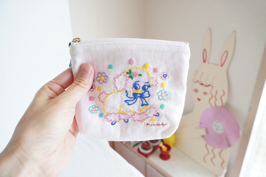 foxgirl♡ ウエイト枠 刺繍イニシャルポーチ♡ AMBIDEX Store △〇16/2空紡糸ボーダー チェリー刺繍プル