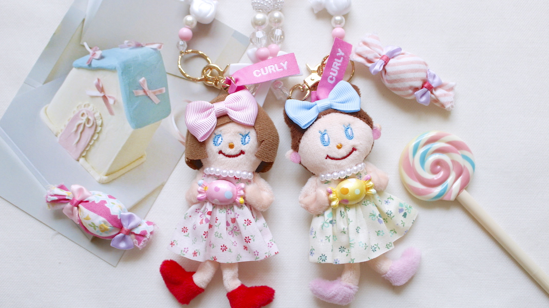 カーリーコレクションマスコットチャーム　ジュジュちゃん 新作登場♡JUJUちゃんのマスコットチャーム - カーリーコレクション
