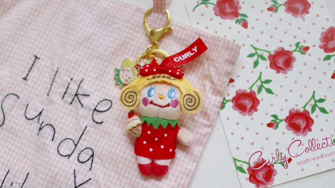 カーリーコレクション⭐︎いちごちゃんマスコットチャーム（いちご柄×いちご） ミニマスコットチャーム☆miniいちごちゃん x いちご - カーリー