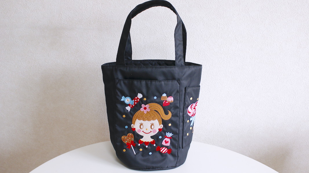 ポケット付き刺繍バケツトートバッグ☆ミミ