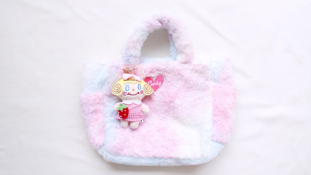 マスコット付きもこもこパステルボアバッグ☆いちごちゃん(いちごポシェット)