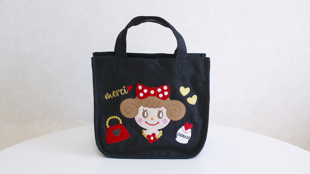 刺繍ミニトート☆いちごちゃん x ブラック