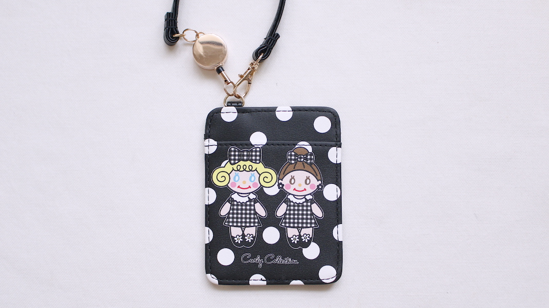 リール付きパスケース☆いちごちゃん＆エヴィ