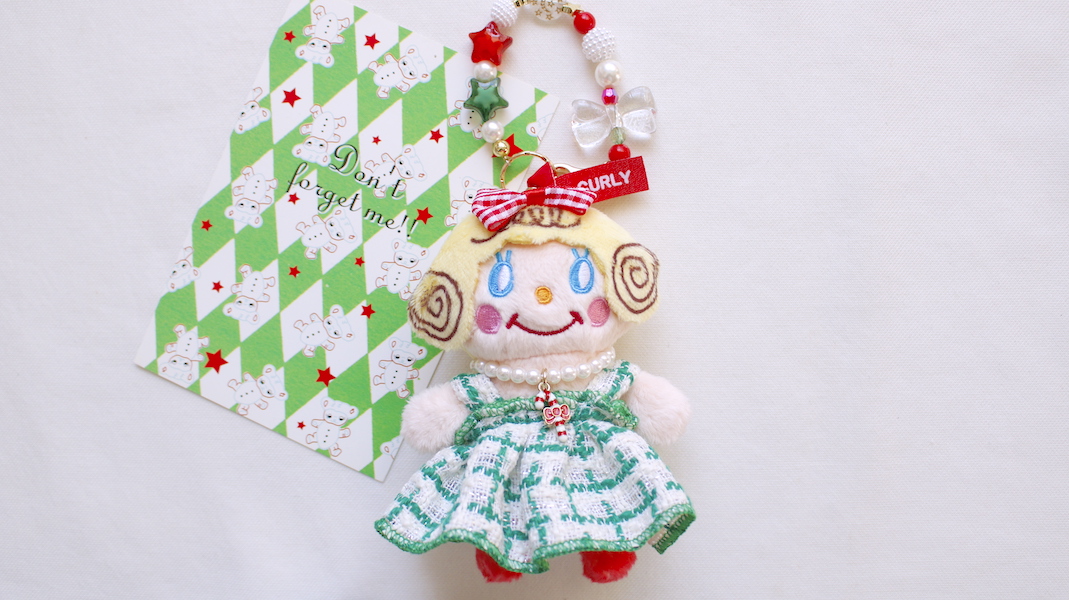 お座りいちごちゃんチャーム☆クリスマス(ステッキ：ホワイトxレッド)