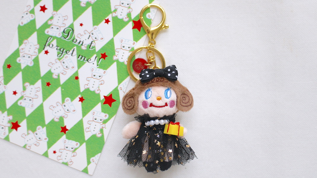 ミニマスコットチャーム☆miniいちごちゃん(ブラック)/プレゼント(イエロー)