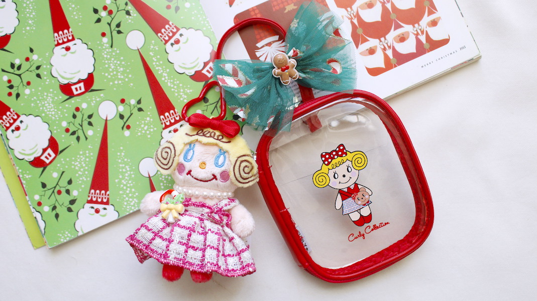 クリアポーチ＆マスコットセット☆お座りいちごちゃん(ステッキ) x グリーンリボン