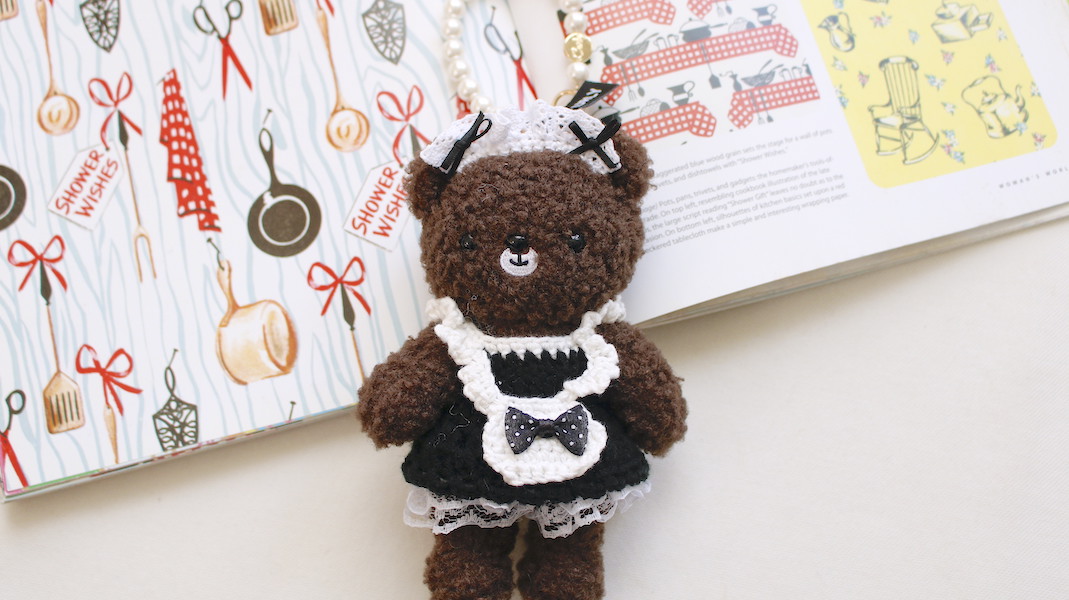 nounours et lapins☆ぬいぐるみチャーム☆marron(マロン)  x メイド( ブラック)