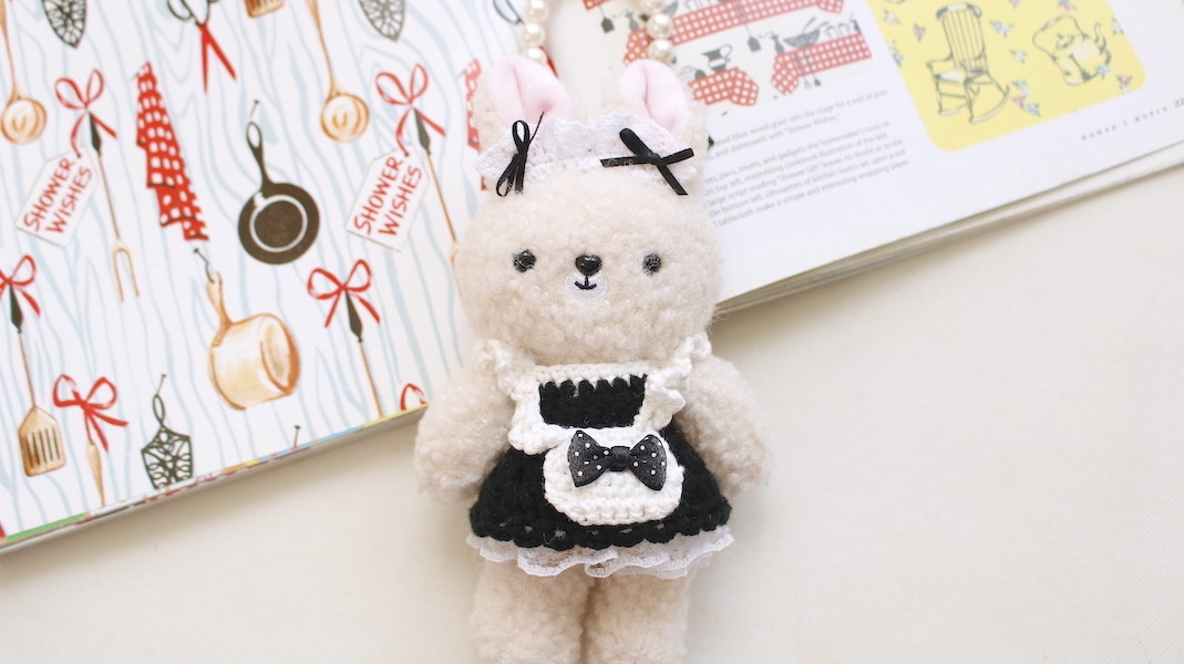 nounours et lapins☆ぬいぐるみチャーム☆blanche x メイド(ブラック)