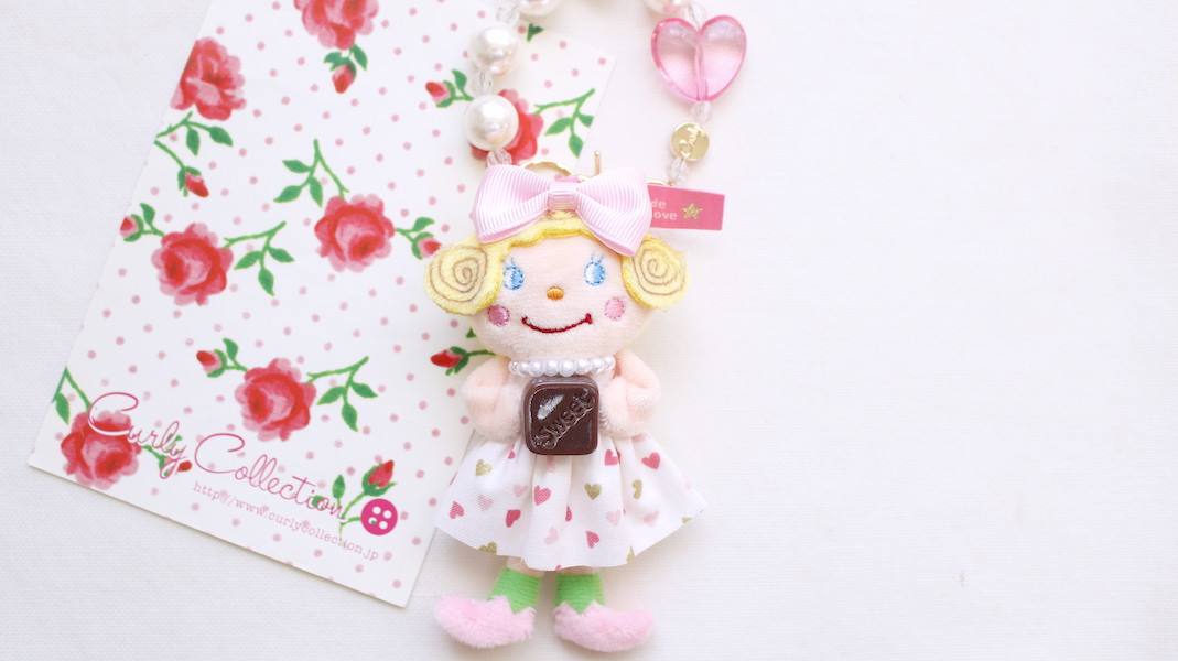 マスコットチャーム☆いちごちゃん x チョコレート