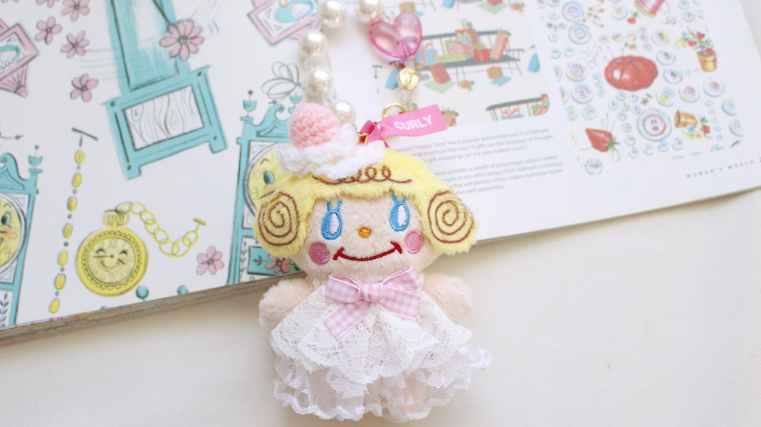 いちごちゃんぬいぐるみチャーム☆ホイップクリーム(D)