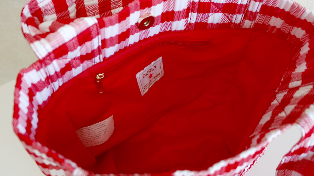 1107125351_690d6d4f51a4c